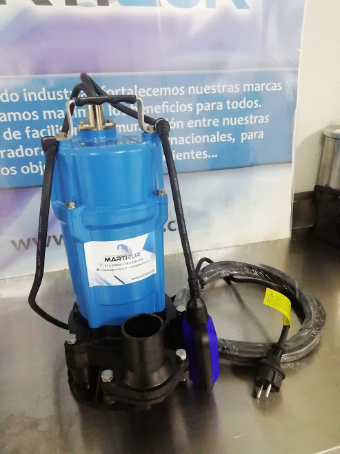 PRODUCTOS INDUSTRALES BOMBA SUMERGIBLE(1)