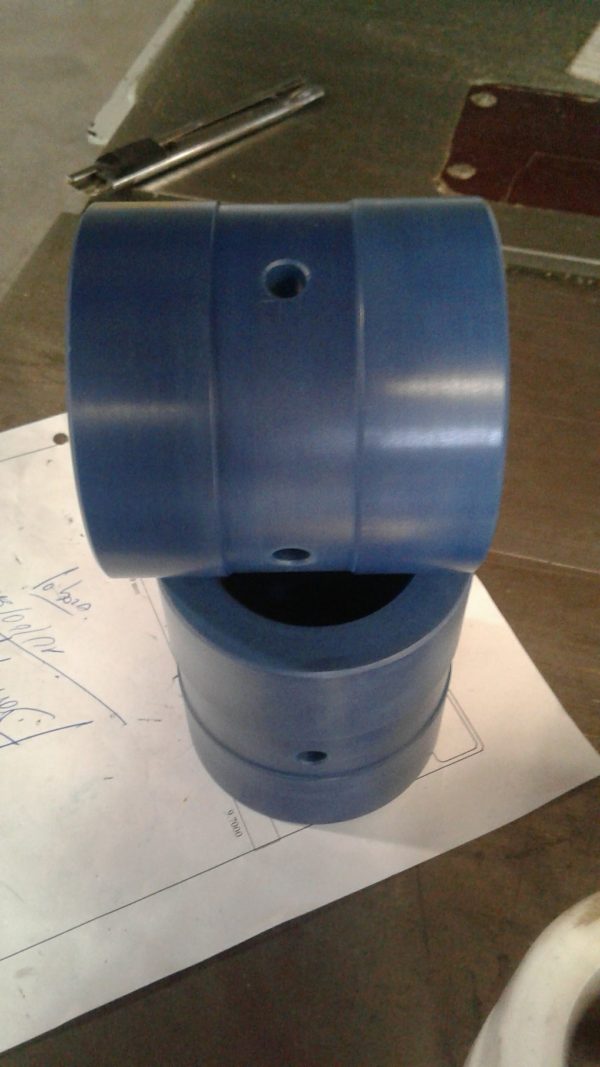 FABRICACION DE BUJES DE ALTA RESISTENCIA EN POLIAMIDAS