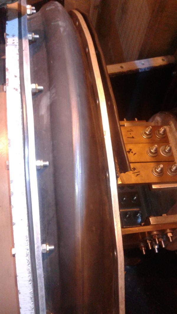 FABRICACION DE SELLOS DE POLVO EN ELASTOMEROS