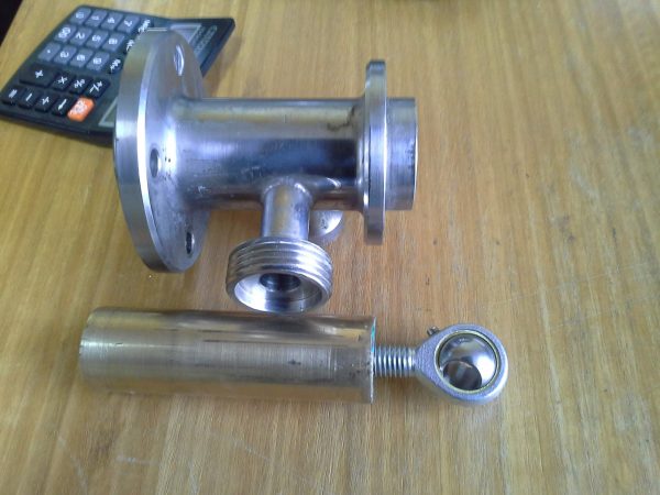 Fabricacion valvula 3 vias acero uso flujo de aceites