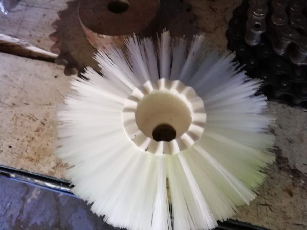 IMPORTACION Y FABRICACION DE CEPILLOS DE LIMPIEZA